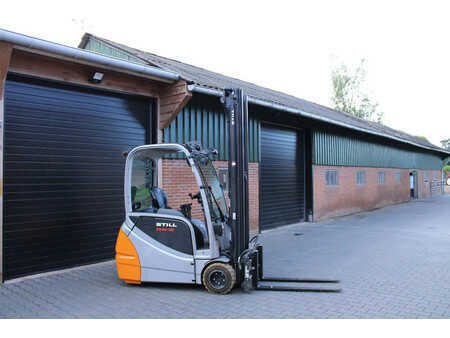 Sähkö - 3 pyör 2017  Still RX20 20 heftruck elektrische accu 88% triplex lepelverstelling sideshift (5)