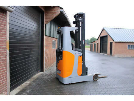 Chariots à mât rétractable 2018  Still FM-X10 reachtruck elektrische triplex sideshift freelift (4)