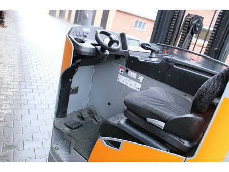 Retráctil 2020  Still FM-X14 reachtruck elektrische triplex sideshift freelift (11)