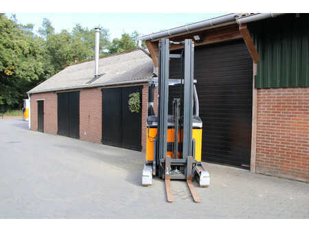 Retraky 2017  Still FM-X14 reachtruck elektrische triplex sideshift freelift (6)