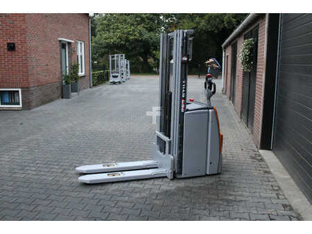 Stacker pedestre 2015  Still EXV14 stapelaar elektrische triplex freelift (2)
