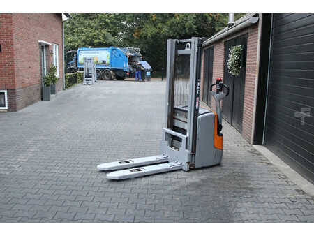 Stacker pedestre 2018  Still exv14c stapelaar elektrische accubj 2022 (2)