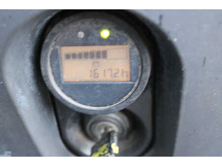 Stapelaars 2015  Still EXV12 stapelaar elektrische triplex 1617 uur (10)