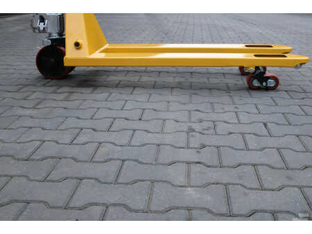 Ruční paletový vozík 2025  NIEUWE hand palletwagen hevermogen 2500kg (8)