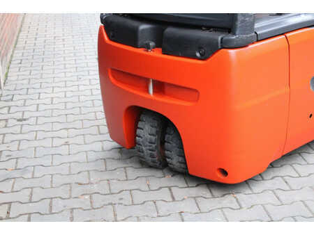 El Truck - 3-hjul 2019  Linde E16 heftruck elektrische triplex sideshift lepelverstelling (6)