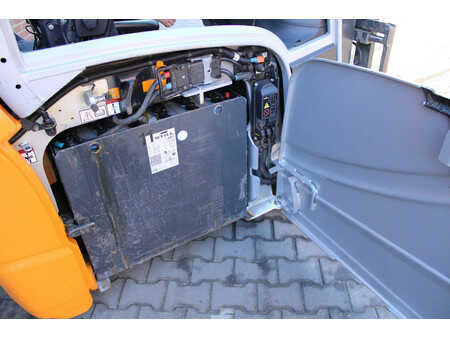 Sähkö - 4 pyör 2019  Still RX20 20L heftruck elektrische sideshift triplex (12)