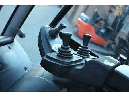 Elektro čtyřkolový VZV 2015  Still RX60 25 heftruck elektrische triplex sideshift (10)