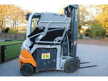 Elektro čtyřkolový VZV 2015  Still RX60 25 heftruck elektrische triplex sideshift (13)