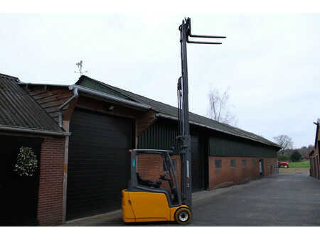 Sähkö - 4 pyör 2016  Jungheinrich EFG218k heftruck elektrische triplex 4 functies (12)