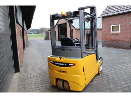 Sähkö - 4 pyör 2016  Jungheinrich EFG218k heftruck elektrische triplex 4 functies (4)