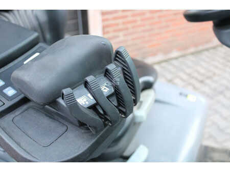 Sähkö - 3 pyör 2019  Jungheinrich EFG216 heftruck elektrische triplex lepelversteling sideshift (13)