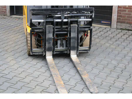 Sähkö - 3 pyör 2019  Jungheinrich EFG216 heftruck elektrische triplex lepelversteling sideshift (5)