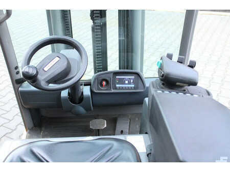 Carrelli elettrici 4 ruote 2017  Jungheinrich EFG318k heftruck elektrische freelift triplex sideshift (11)