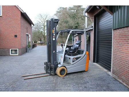 El truck - 3 hjulet 2019  Still RX20 20 heftruck elektrische triplex sideshift (1)