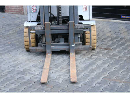 El truck - 3 hjulet 2019  Still RX20 20 heftruck elektrische triplex sideshift (8)