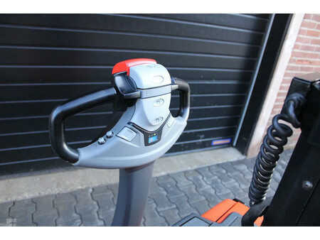 Pallet Stackers 2019  Toyota SWE080L stapelaar elektrische accubj 2024 (10)