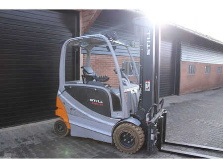Elektromos 4 kerekű 2017  Still RX60 30 heftruck elektrische triplex lepelverstelling sideshift (9)