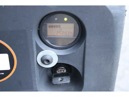 Transpalettes éléctriques 2019  Still exu18 palletwagen elektrische bj 2019 (9)