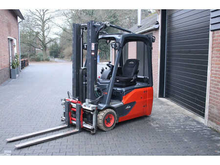 Carrelli elettrici 3 ruote 2018  Linde E16 heftruck elektrische triplex lepelverstelling sideshift (6)