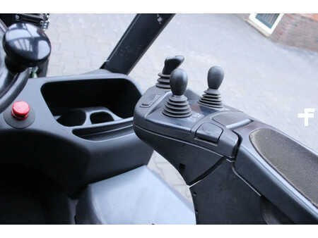 Carrelli elettrici 3 ruote 2019  Linde E16 heftruck elektrische triplex sideshift lepelverstelling (11)