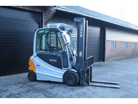 Elektromos 4 kerekű 2014  Still RX60 30L heftruck elektrische triplex lepelverstelling sideshift (1)