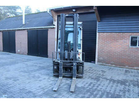 Elektromos 4 kerekű 2014  Still RX60 30L heftruck elektrische triplex lepelverstelling sideshift (4)