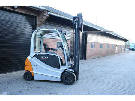 Elektro 4 Rad 2010  Still RX60-35 heftruck elektrische triplex sideshift lepelversteling (8)