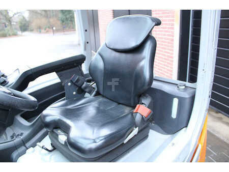 Elektromos 3 kerekű 2018  Still RX20 16 heftruck elektrische triplex lepelverstelling sideshift (13)