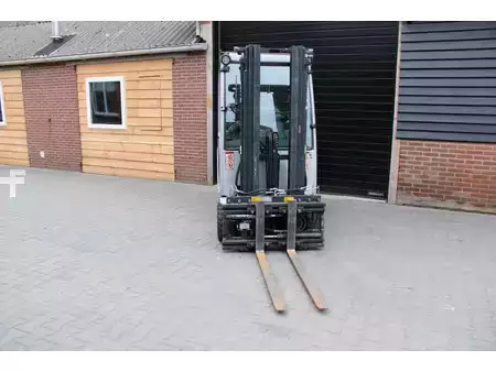 Elektrisk- 4 hjul 2014  Still RX20 20 heftruck elektrische triplex lepelverstelling sideshift (10)