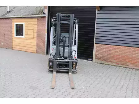 Chariots électriques à 3 roues 2020  Still RX20 16 heftruck elektrische triplex lepelverstelling sideshift (7)