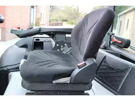 Chariots électriques à 4 roues 2013  Still RX60 35 heftruck elektrische triplex lepelversteling sidesift (11)