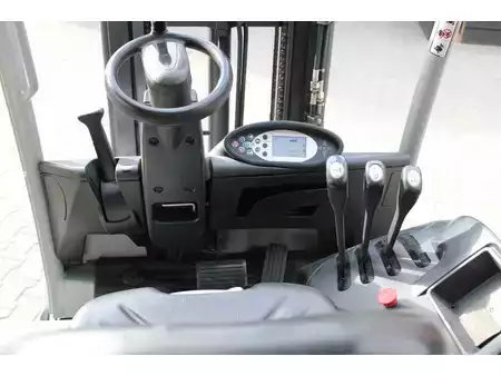 Chariots électriques à 3 roues 2013  Still RX20 15 heftruck elektrische triplex sideshift (14)