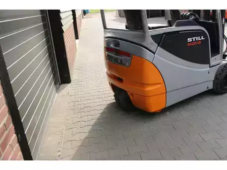 Chariots électriques à 3 roues 2013  Still RX20 15 heftruck elektrische triplex sideshift (9)