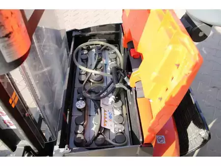 Pallet Stackers 2014  BT toyota swe200d stapelaar elektrische (12)