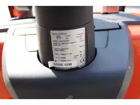 Pallet Stackers 2014  BT toyota swe200d stapelaar elektrische (13)
