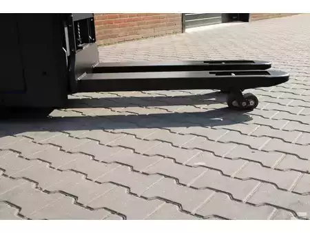 Pallet Stackers 2014  BT toyota swe200d stapelaar elektrische (6)