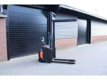Pallet Stackers 2020  BT toyota swe200d stapelaar elektrische bj 2020 (8)
