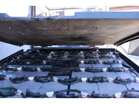 4-wiel elektrische heftrucks 2007  Kalmar ECE90-6L heftruck elektrische (21)