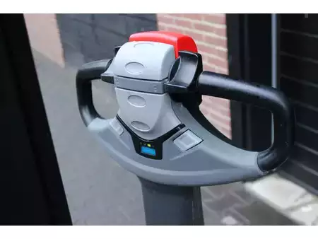 Wózek wysokiego podnoszenia 2019  Toyota HWE100 stapelaar elektrische maar 401 uur!! (10)