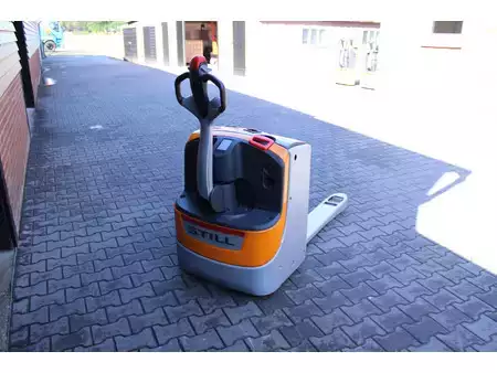 Nízkozdvižný vozík 2015  Still exu20 palletwagen elektrische 506 uur (4)