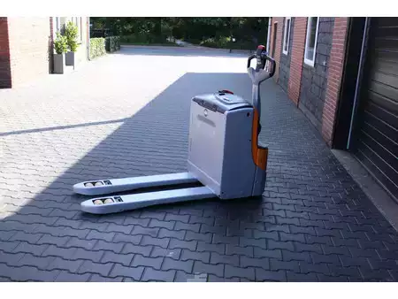Nízkozdvižný vozík 2020  Still exu20 palletwagen elektrische bj 2020 (2)