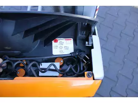 Stacker pedestre 2021  Still exv12 stapelaar elektrische bj 2021 (10)