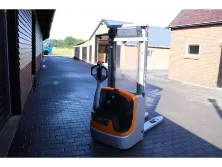 Stacker pedestre 2021  Still exv12 stapelaar elektrische bj 2021 (4)