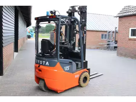 Sähkö - 3 pyör 2020  Toyota 7FBEST10 heftruck elektrische triplex sidesift (6)