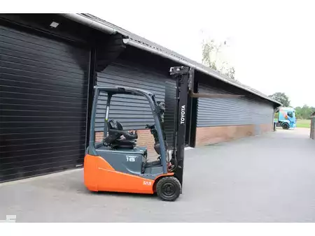 Eléctrico - 3 rodas 2017  Toyota 8FBET16T heftruck elektrische triplex 6962 uur sideshift (8)