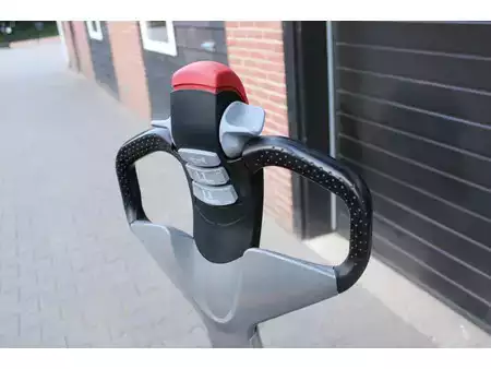 Gerbeurs 2022  Still exv10 stapelaar elektrische bj 2022 (9)
