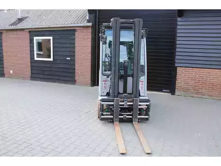 4-wiel elektrische heftrucks 2018  Still RX20 20 heftruck elektrische triplex lepelverstelling sideshift (5)