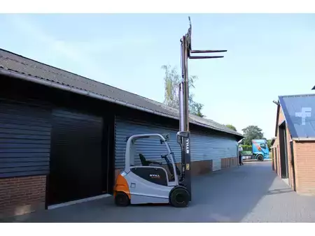 Eléctrico - 4 rodas 2014  Still RX60 35 heftruck elektrische triplex lepelverstelling sideshift (10)