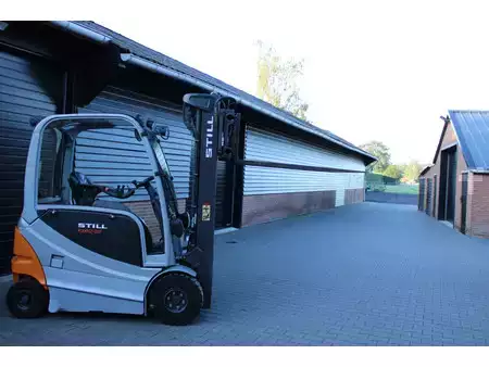 Electric - 4 wheels 2017  Still RX60 25 heftruck elektrische triplex sideshift lepelversteling (11)