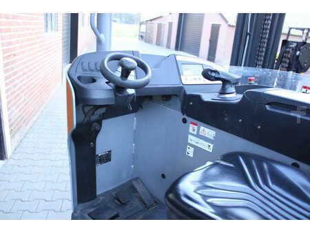 Chariots à mât rétractable 2016  Still FM-X14 reachtruck elektrische triplex sideshift freelift (10)